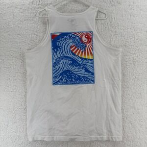 T&C Surf Designs Tank Top Mens XL White Wave Graphic Hawaii Yin Yang Surf Japan